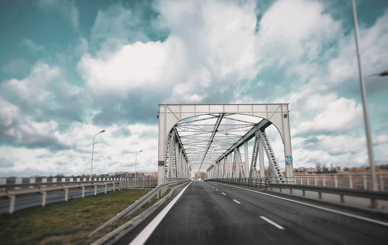 最新道路運輸管理條例重塑行業(yè)生態(tài)，推動高質(zhì)量發(fā)展