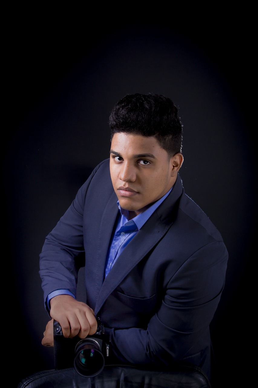 金堆城領(lǐng)導(dǎo)機(jī)構(gòu)最新動(dòng)態(tài)，引領(lǐng)企業(yè)煥發(fā)新面貌