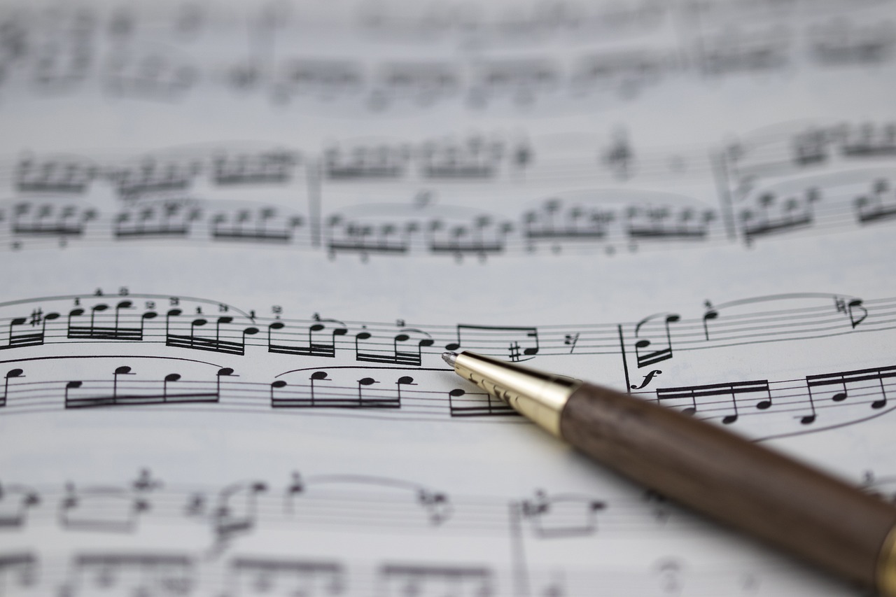 康先生最新作品，與朋友圈的共鳴之聲