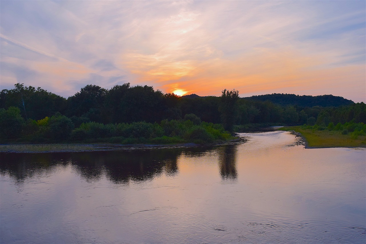席慕琛顏心暖最新篇章，時光里的暖陽與細雨