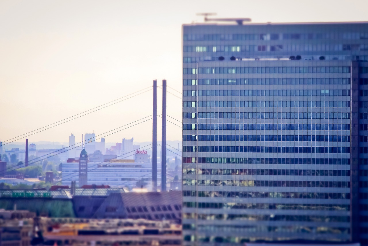 風(fēng)軟一江水 第18頁