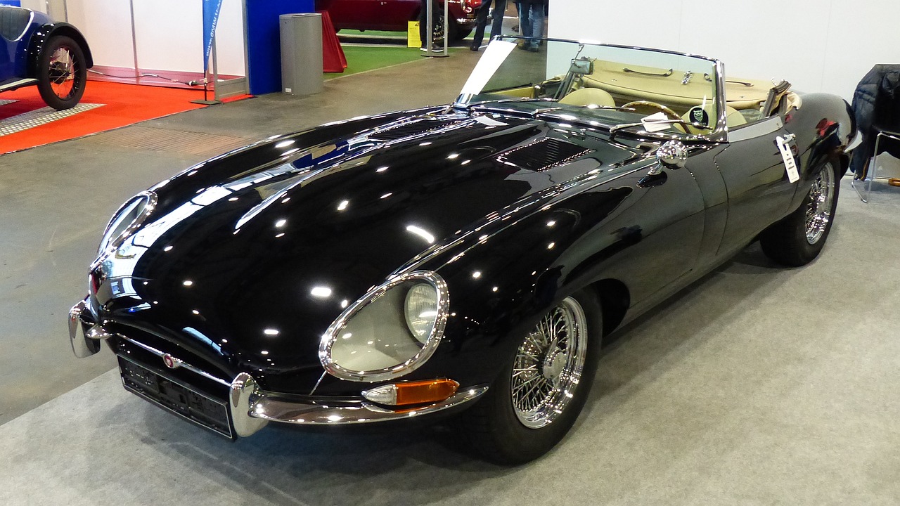 奧迪Q2深度試駕體驗(yàn)，豪華小型SUV的魅力展現(xiàn)