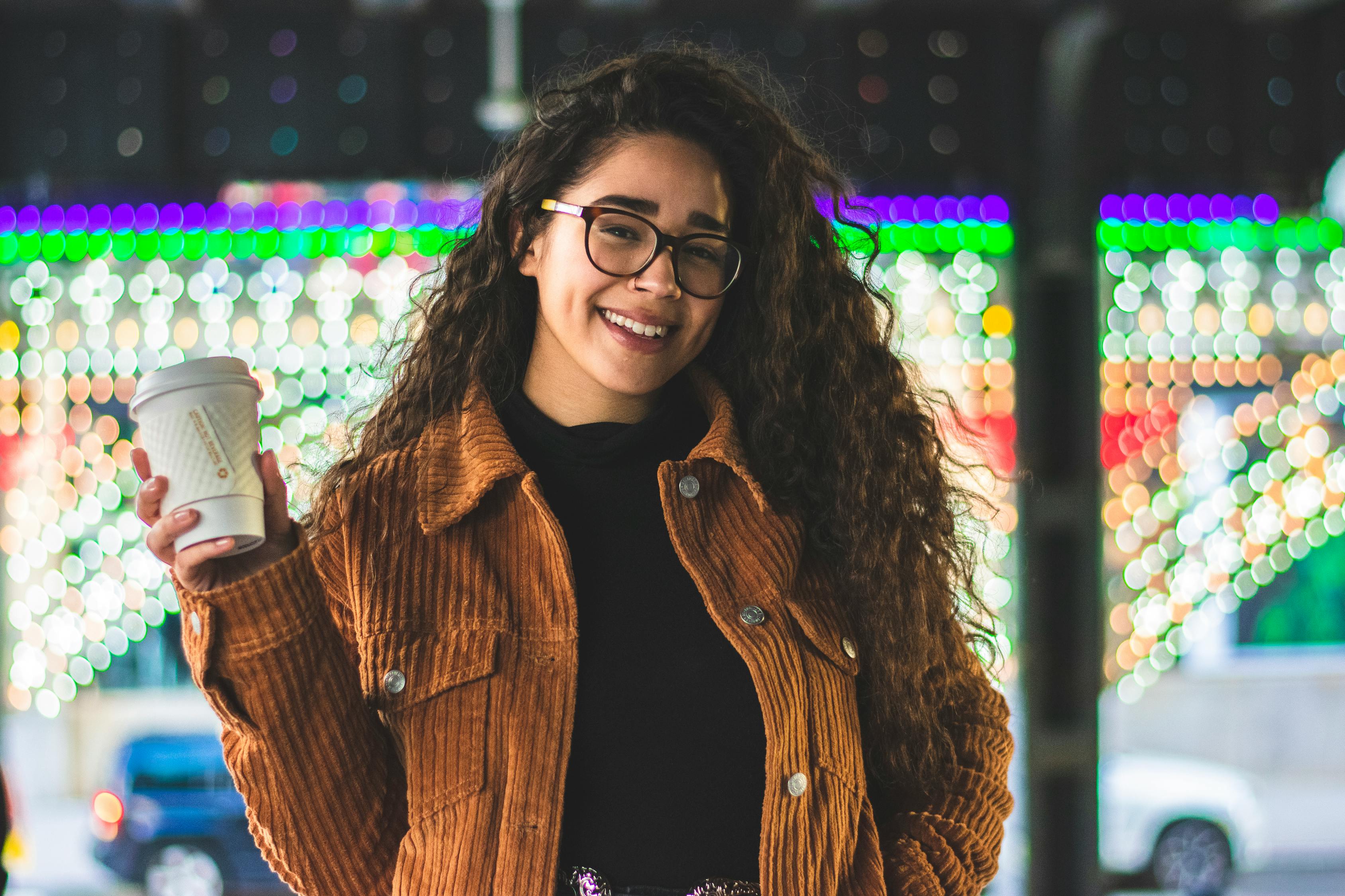 阿哲娜寶直播連麥，網(wǎng)紅互動的魅力與直播風(fēng)潮下的新篇章