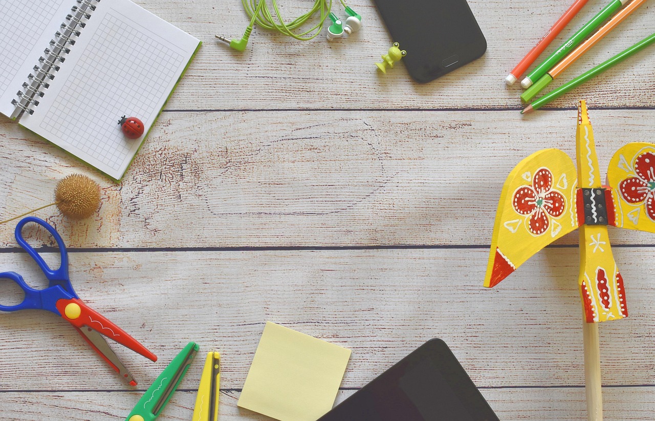 華科康園教師最新動態(tài)，聚焦教育前沿，展現(xiàn)卓越教師風采