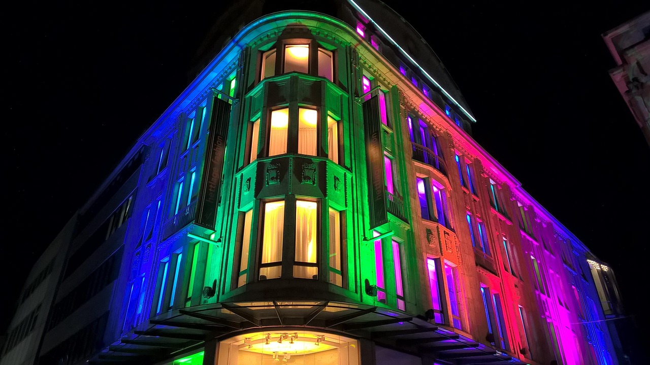 沙坪壩創(chuàng)衛(wèi)動態(tài)，城市環(huán)境煥新顏，民生福祉持續(xù)提升