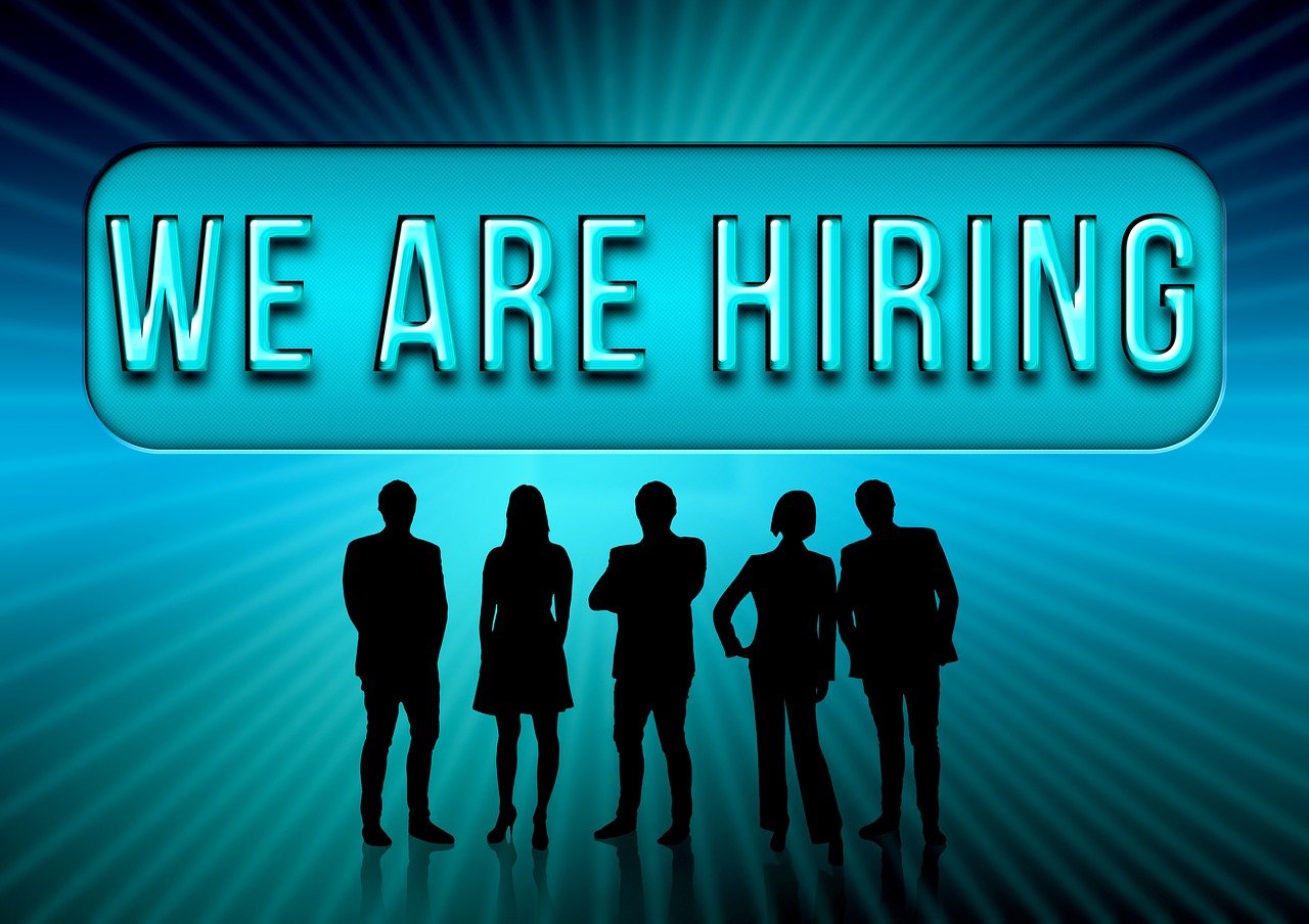 下崗職工退休最新消息概覽，政策更新與權(quán)益保障關(guān)注點(diǎn)