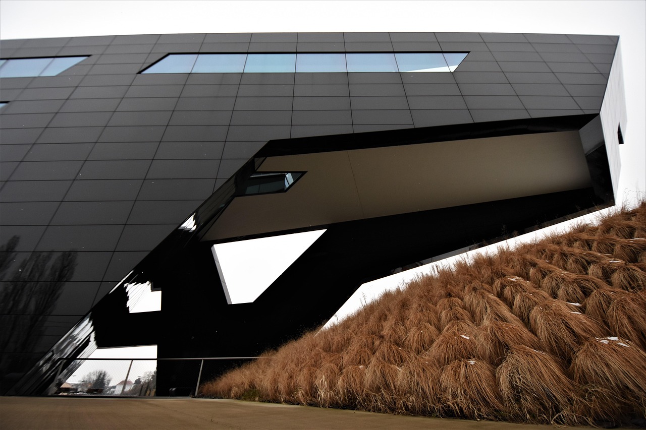 駐馬店門面出租最新消息，商業(yè)熱點(diǎn)區(qū)域展望與商業(yè)發(fā)展動(dòng)態(tài)