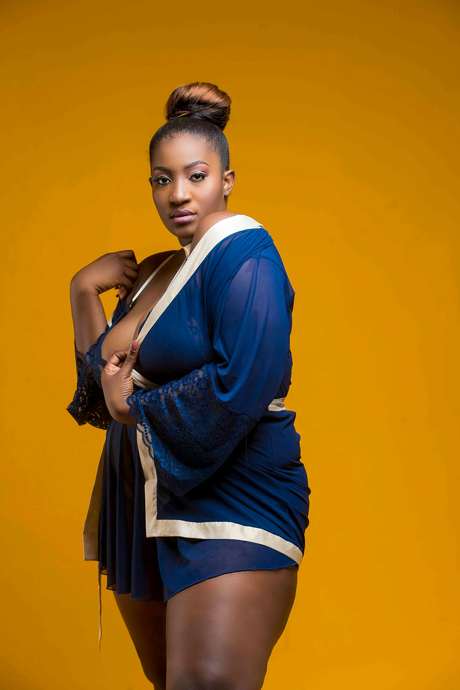 『最新照相姿勢大揭秘，展現(xiàn)個(gè)性魅力的全新方式』