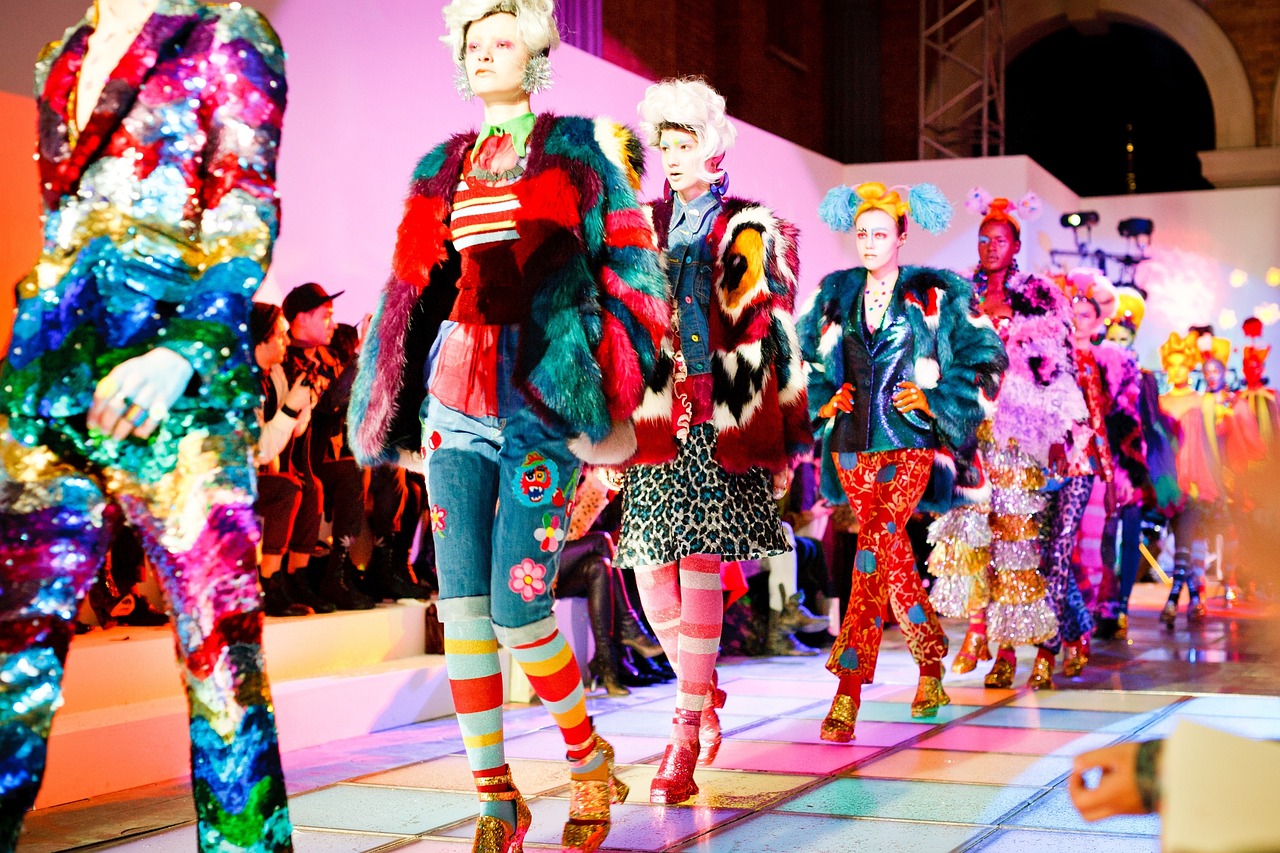 傳統(tǒng)與現(xiàn)代融合之美，最新式僧鞋亮相時尚舞臺